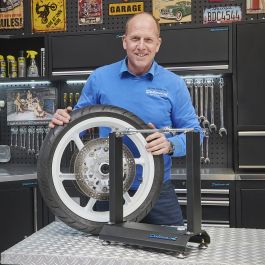 Banden demonteer apparaten