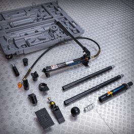 Uitdeukgereedschap