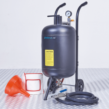 Mobiele straalketel - 45 liter met 5 zakken aluminiumsilicaat