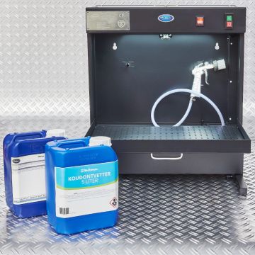 Ontvetterbak voor aan de wand + 10 liter koudontvetter
