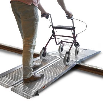 Oprijplaat rolstoel 300 cm drie keer opvouwbaar