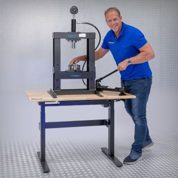 Werkplaatspers 10 ton + Perspennen