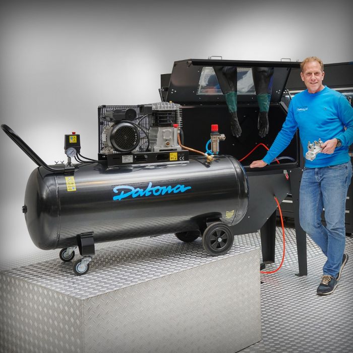 Straalset compleet - compressor (200L/230V) + 420 liter straalcabine en aansluitset
