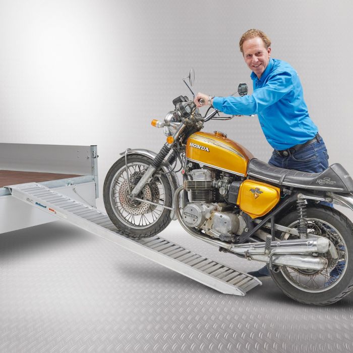schaduw verrader Automatisering Aluminium oprijplaat auto - 240 cm - 1.5 ton - Online kopen - Gratis Verzending schaduw verrader Automatisering Aluminium oprijplaat auto - 240 cm - 1.5 ton - Online kopen - Gratis Verzending